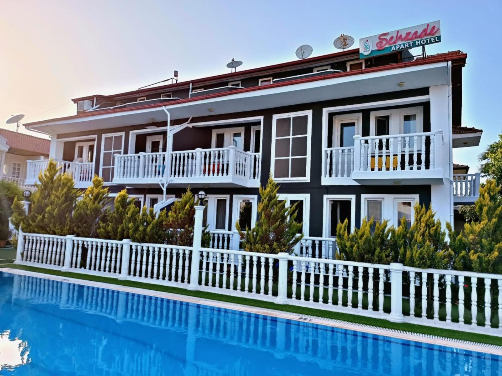 Şehzade Apart Otel Fethiye Exterior foto